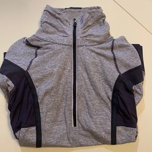 Lululemon Pullover